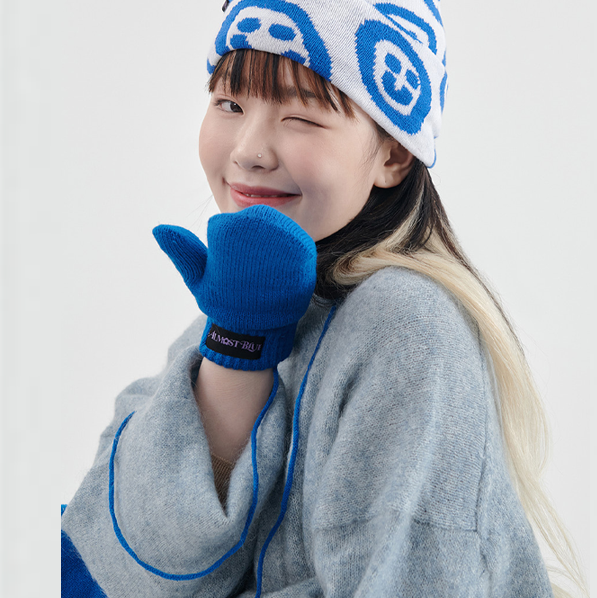 ktown4u.com : ☆Event!☆ Plain Gloves [Cobalt Blue]