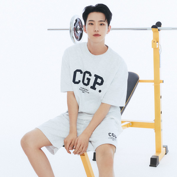  [Seventeen HOSHI Gift] Arch Logo Short Sleeve Crew Neck Setup  [M.GRAY] 3sizes