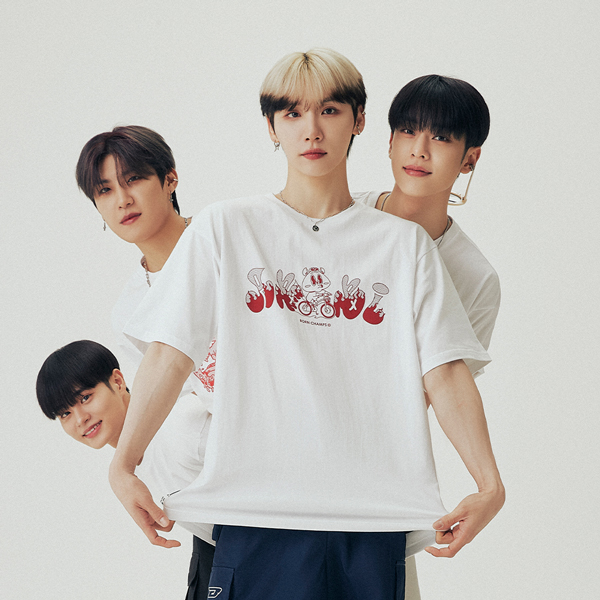 ktown4u.com : [AB6IX Gift] ab6ix character tee WOONG [WHITE] [F]